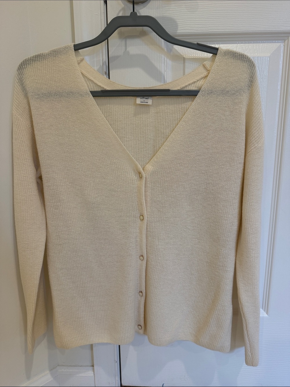 Aritzia- Wilfred Cream V-Neck Button Front Cardigan